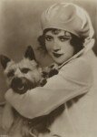 Actress Marie Prevost and a dog who didn't eat her..